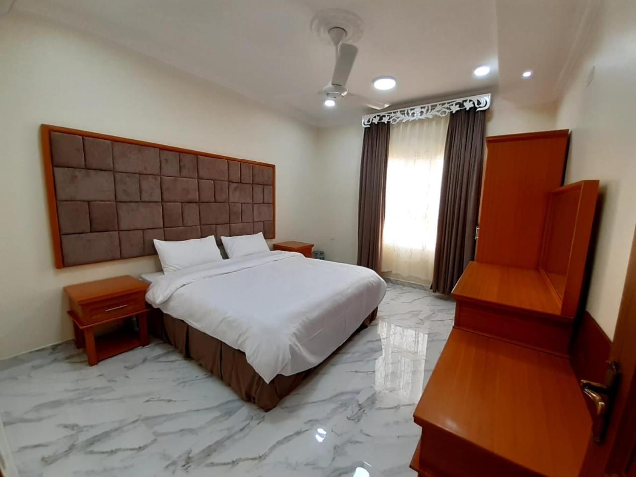 Al Jood Hotel Apartment Hilf エクステリア 写真